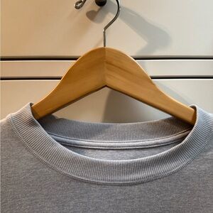 Vuori - Gray Crewneck Sweatshirt